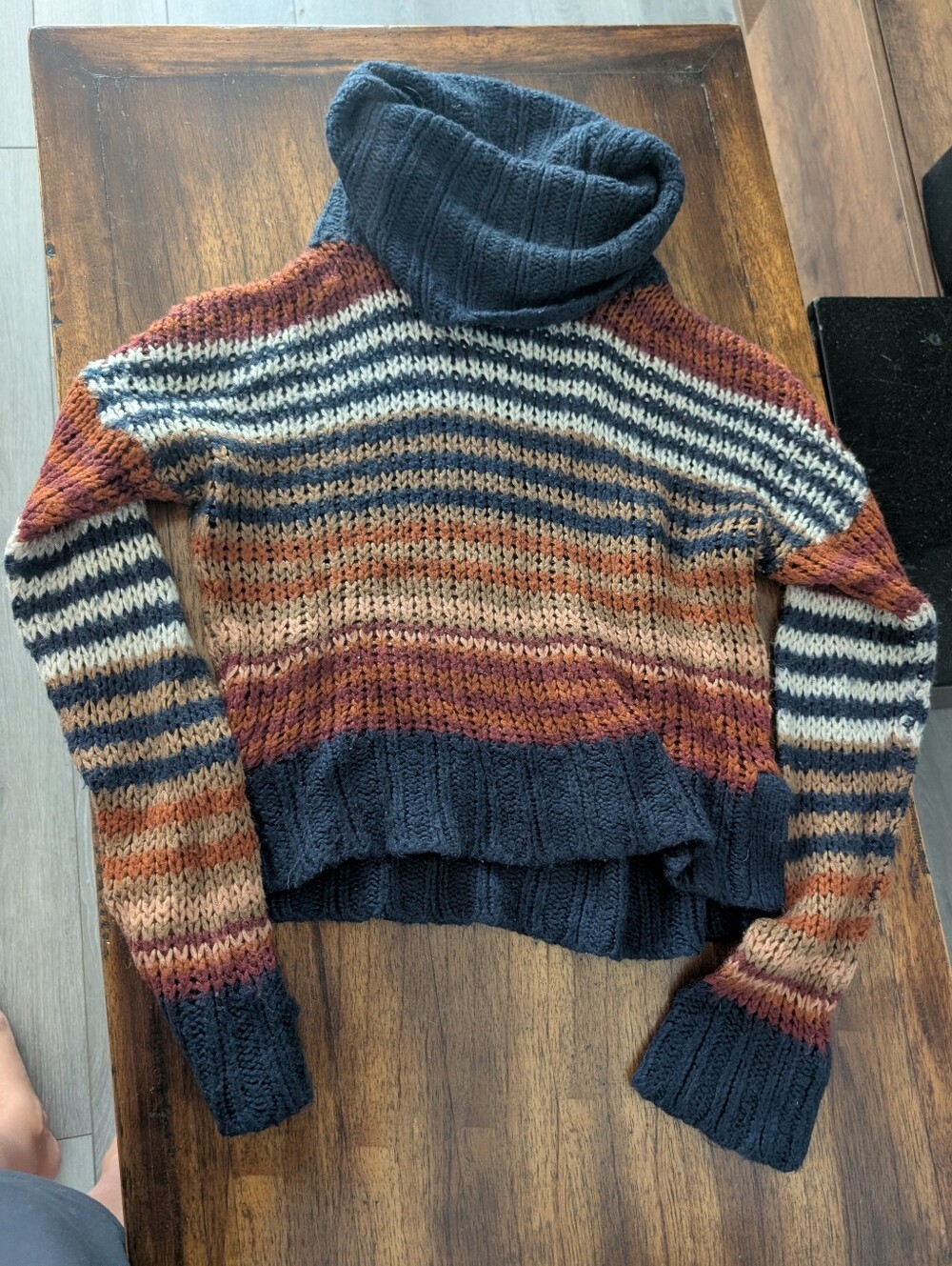 Striped Knit Turtleneck Sweater in Navy, Rust, Cream Size XL